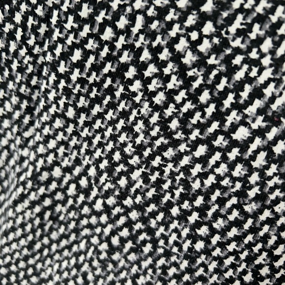 Lululemon racerback tank in size 10 - Picture 4 of 5